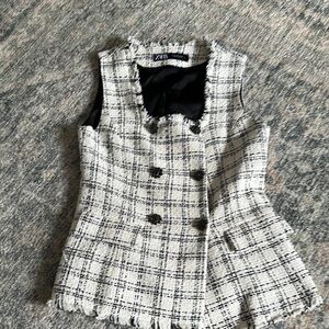Zara Black and White Plaid Vest
